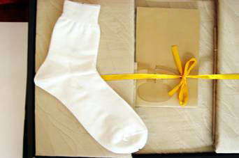apocynum socks - bacteriostatic