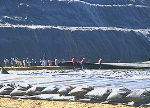 HDPE monofilaments for the production of fabrics for landfill covers