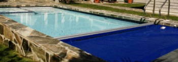 High density (HDPE) and high tenacity (GRET) polyethylene monofilament yarns from Esbjerg Thermoplast for swimming pool covers to protect