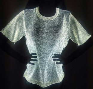 Example for a product with retroreflective yarn