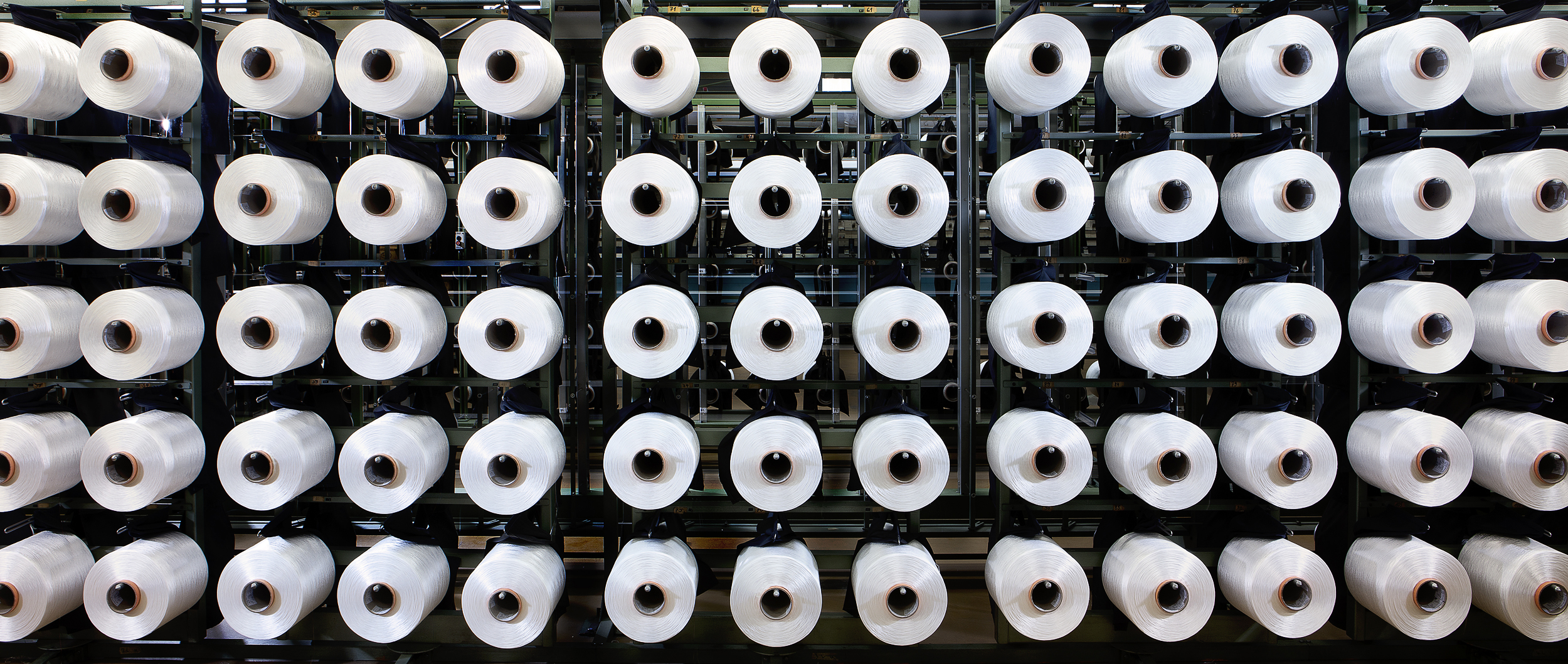 Tersuisse, your Polyester high tenacity yarn partner in raw white and spun dyed